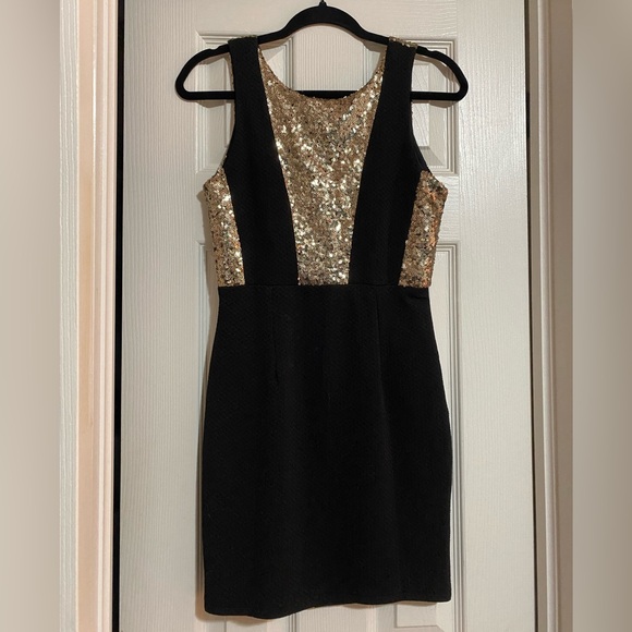 Miss Lulo Dress - Picture 1 of 3